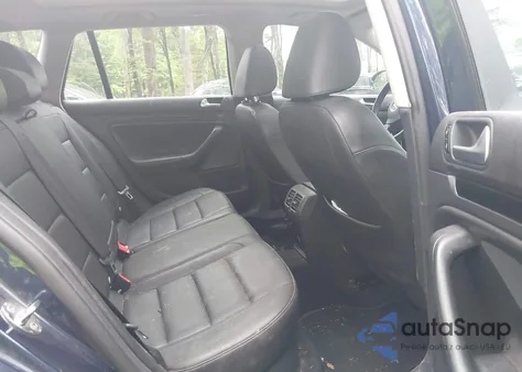 2014 Volkswagen Jetta Sportwagen 2.0L Tdi z USA, uszkodzony, nr VIN 3VWPL7AJ7EM619833